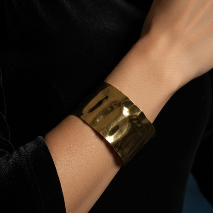 BANGLES/CUFF BANGLES