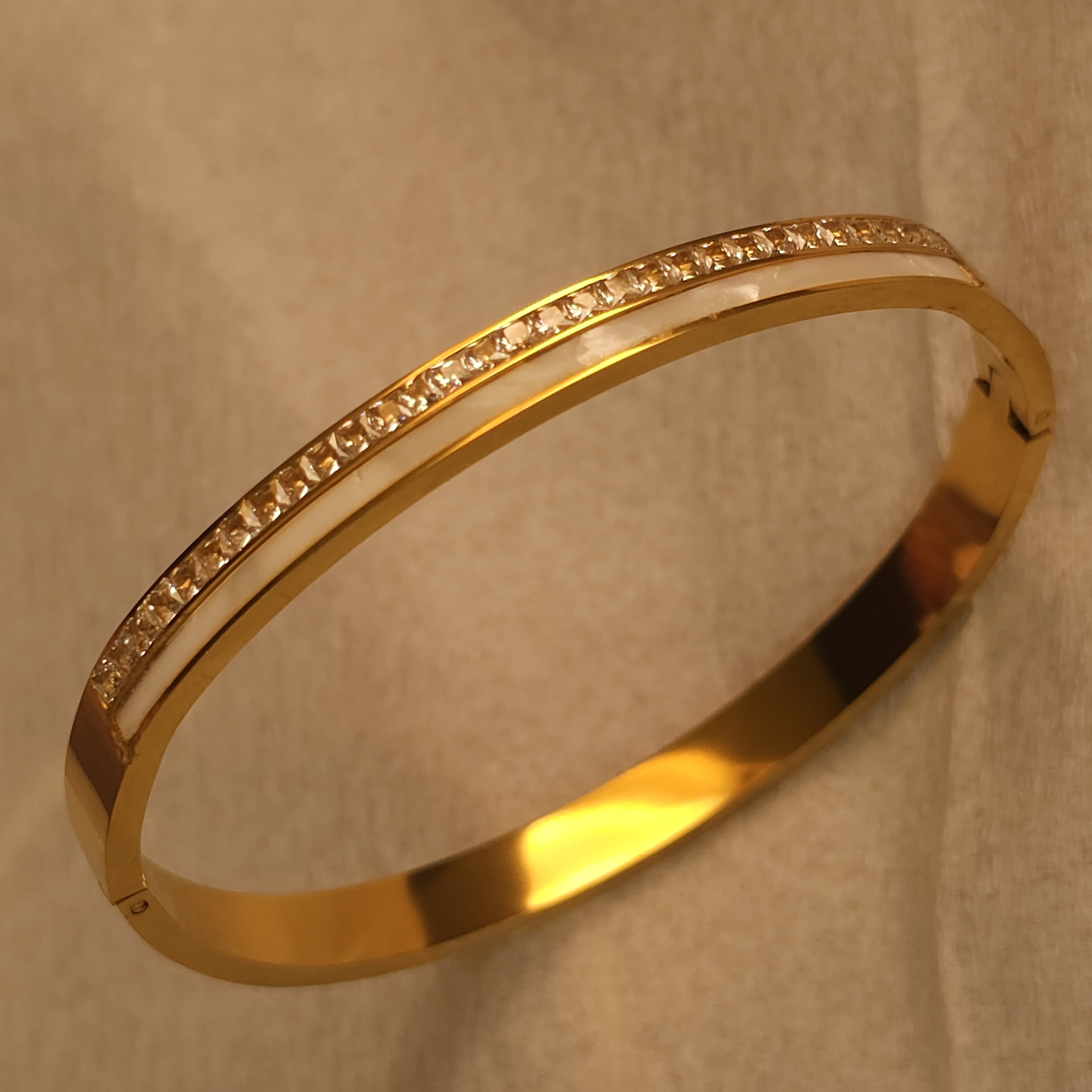 Aurora Bangle