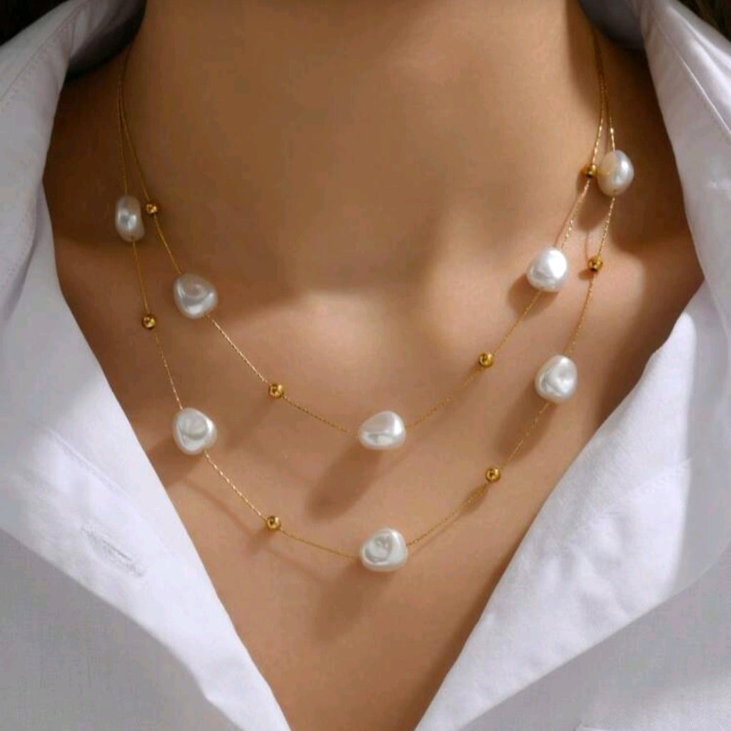 Double Layered Pearl Invisible Necklace