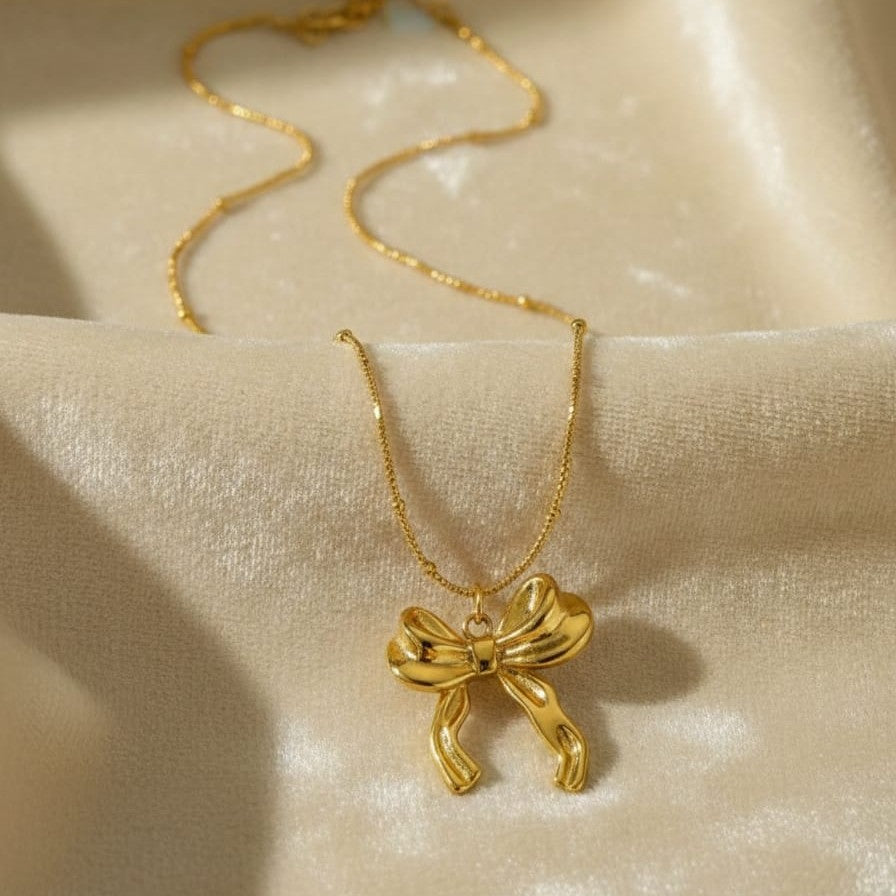 Bow Pendant Necklace