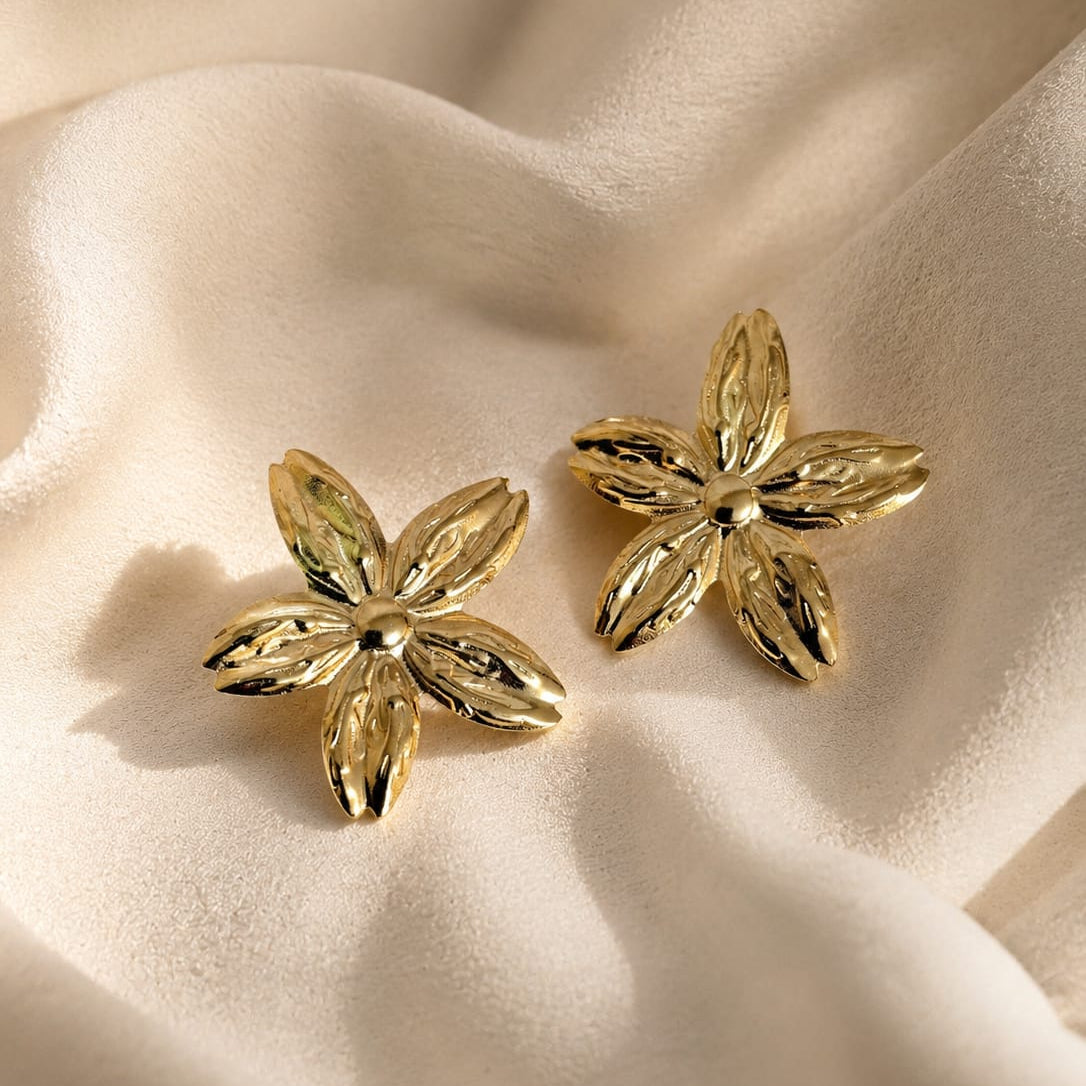 DSGN01 Flower Earring