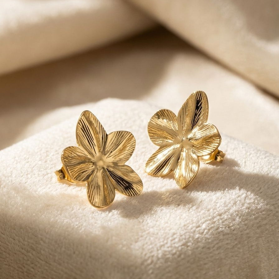 DSGN04 Flower Earring